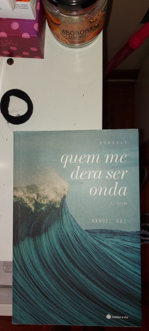 Livro "Quem me dera ser onda"