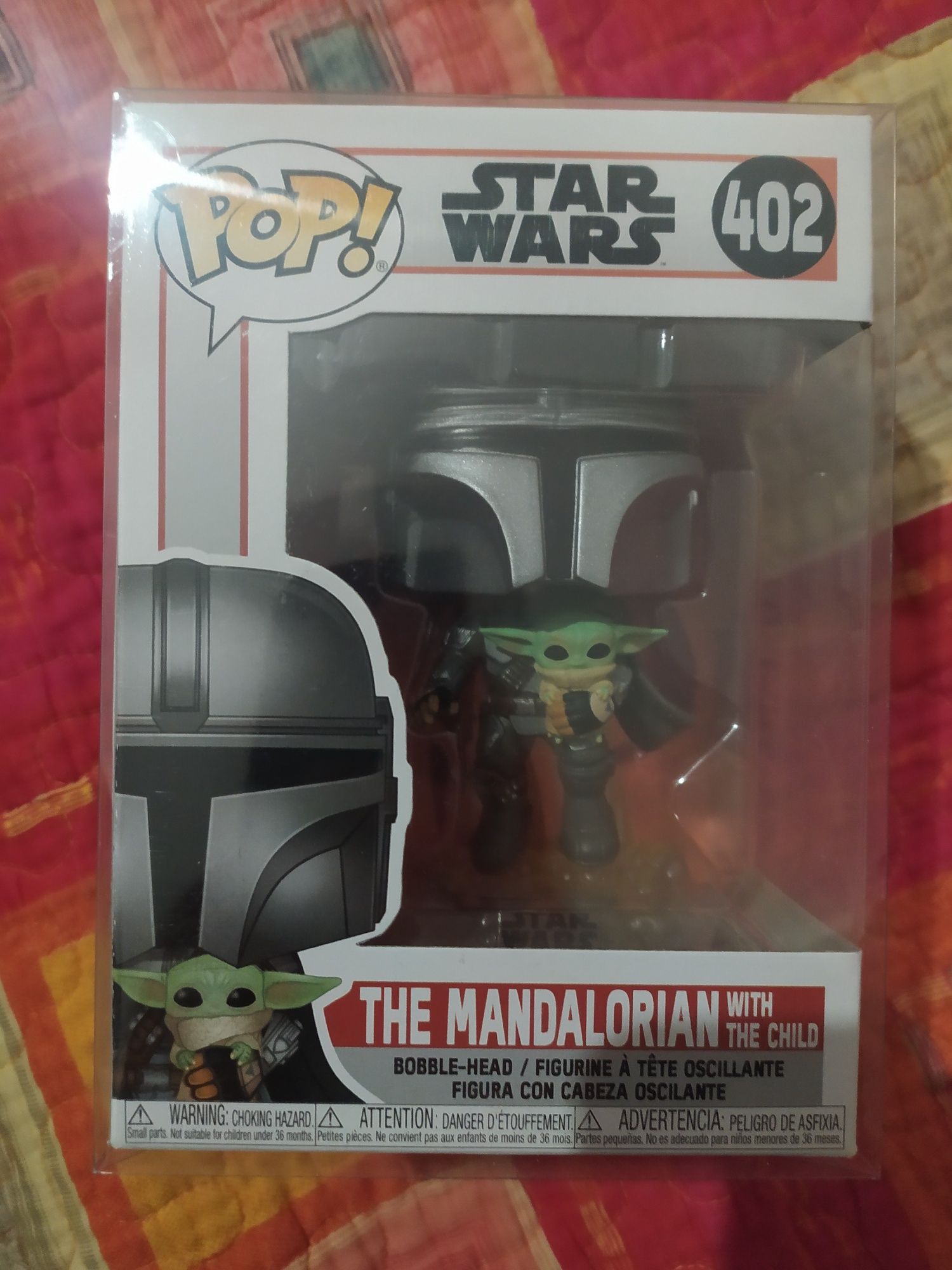 #402 The mandalorian with the child (Funko pop star wars)