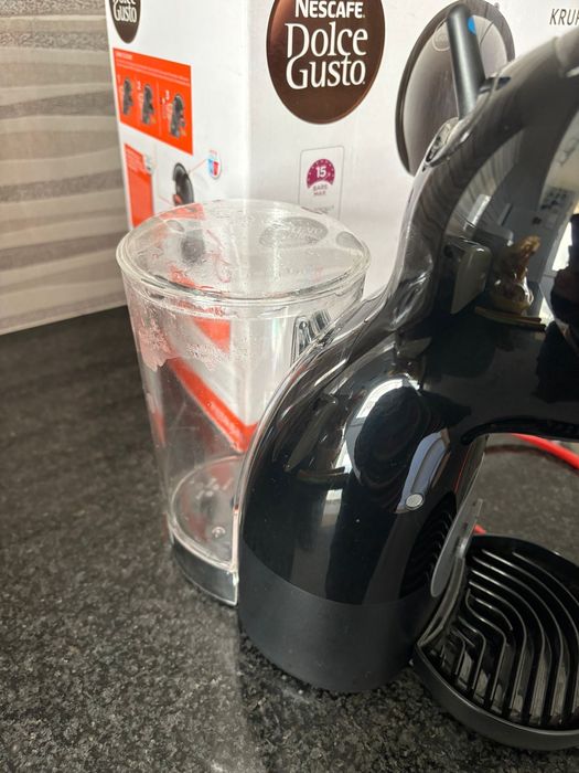 Máquina de café Dolce Gusto Piccolo XS