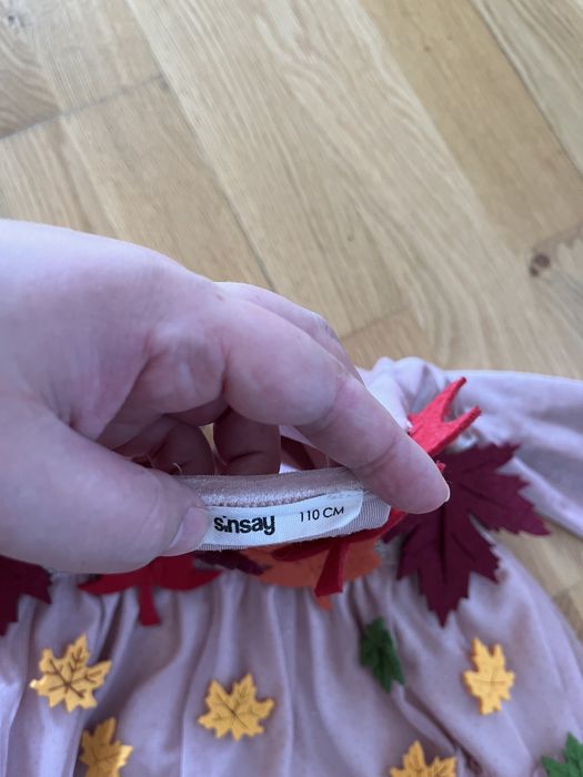 Sukienka na bal jesienny flisowe listki