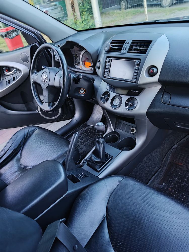 Toyota RAV4 Rav 4 idealny stan
