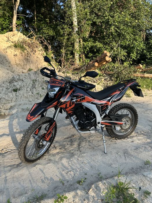 Мотоцикл Loncin LX250GY-3