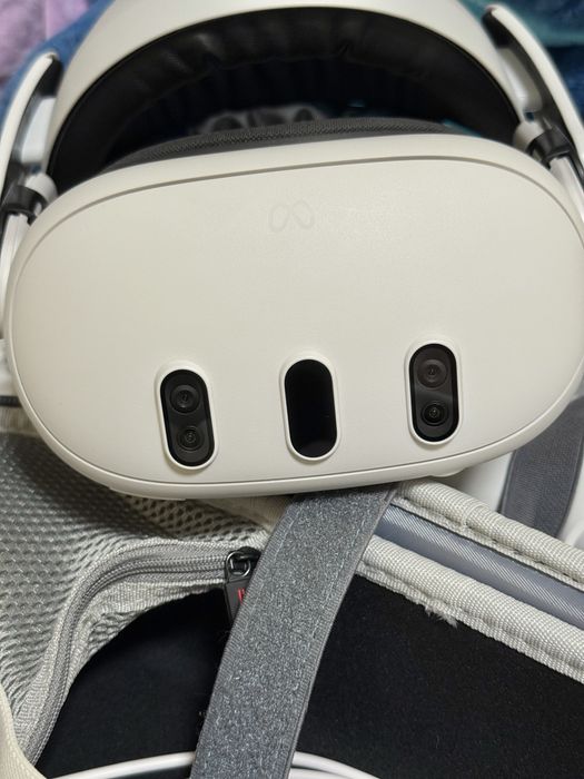 VR окуляри Meta Quest 3 512GB у відмінному стані