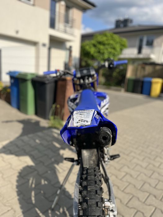 Cross yamaha yz 85 stan w cenie są jeszczę plastiki oleje podstawka