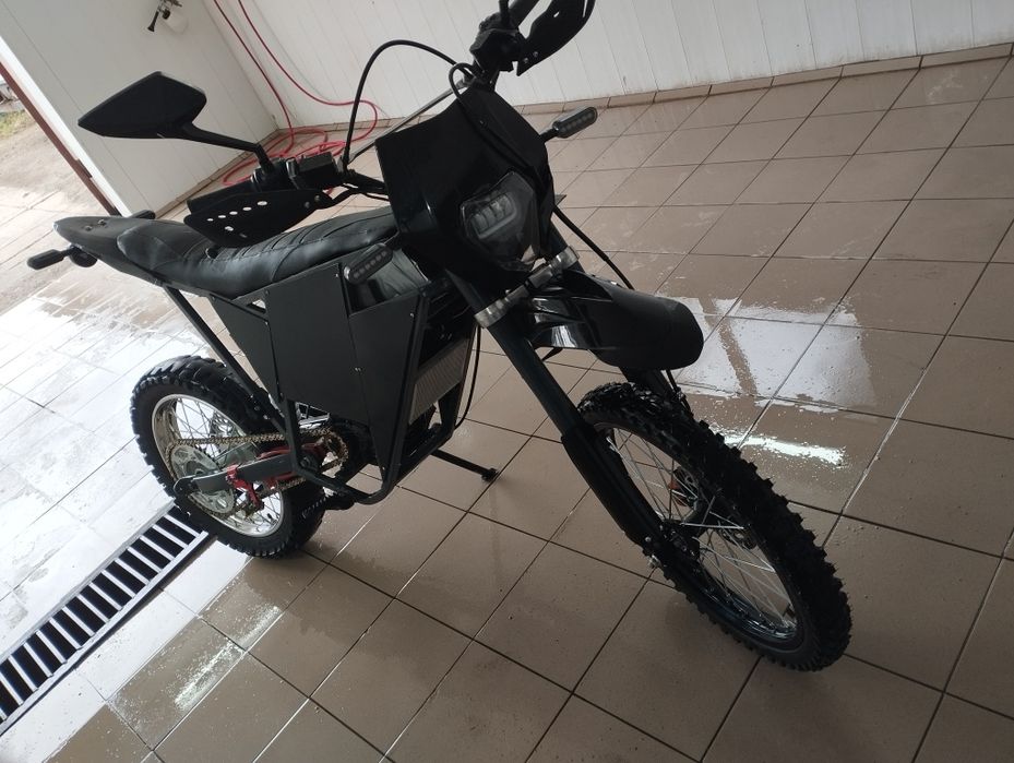 Электро байк.        .