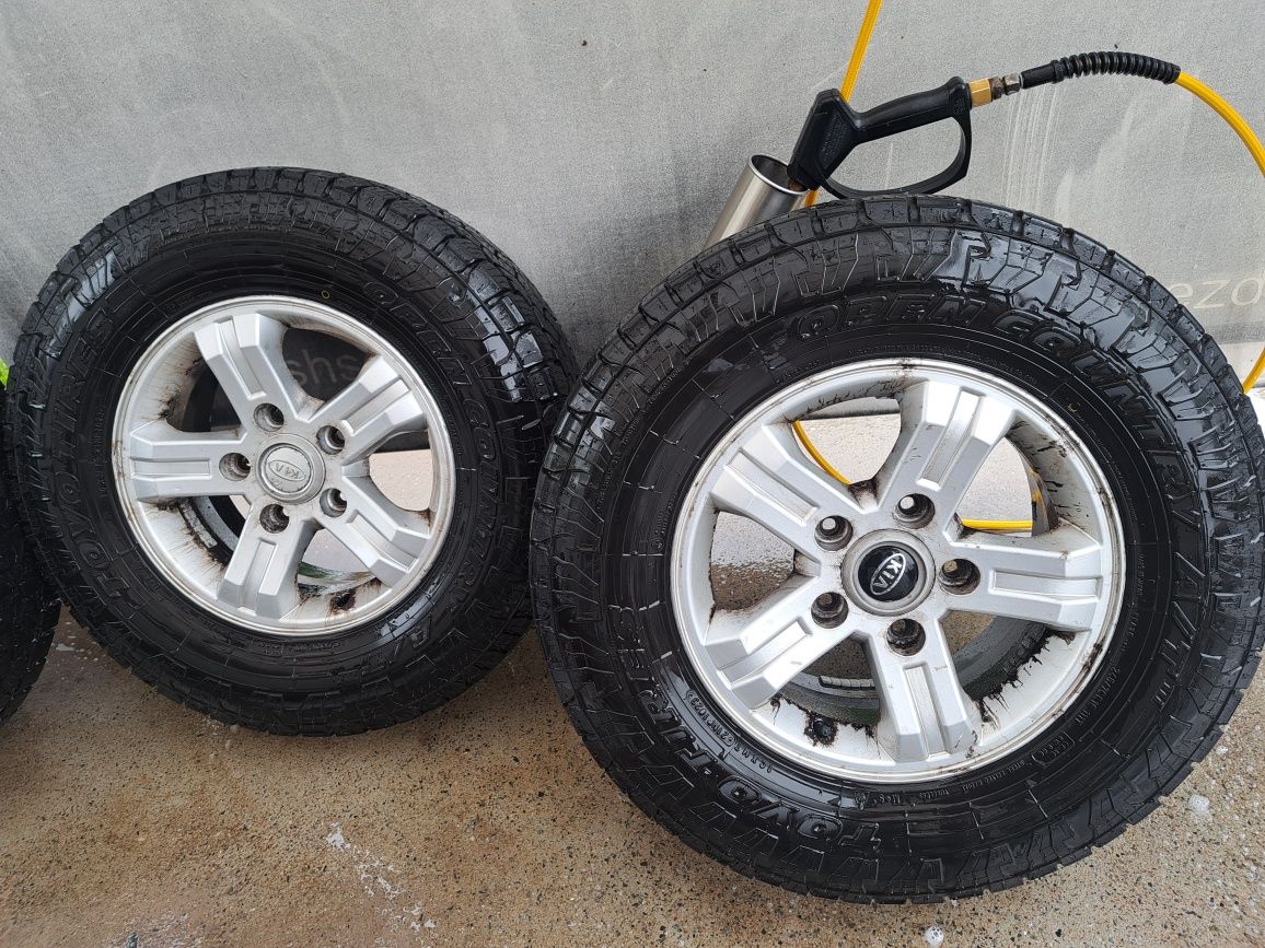 Alufelgi Kia Sorento Nowe opony terenowe Toyo 245/70 R16