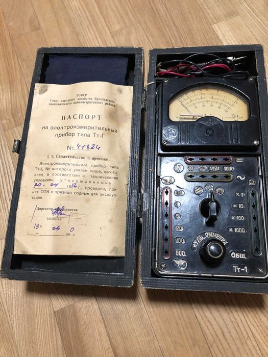 Электроизмерительный прибор типа Тт-1.