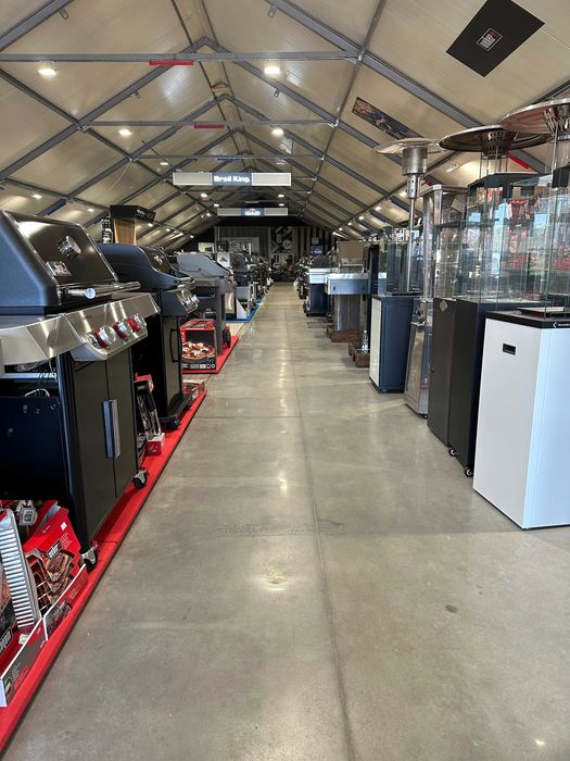 Grill gazowy ogrodowy Napoleon Freestyle 365 3 palniki okazje do -50%