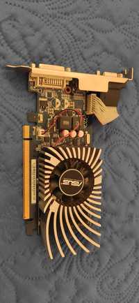 NVIDIA GeForce GT 530 + Fonte de Alimentação 350W