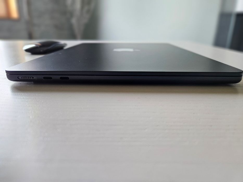 Apple  MacBook Air M2 (2022) | 16GB RAM | 256GB SSD