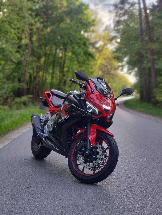Barton Blade R 125