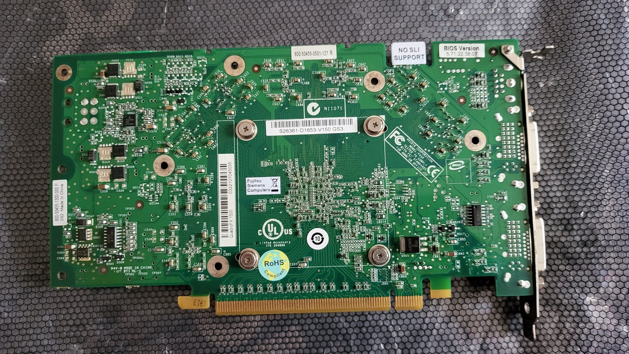 Karta graficzna - NVidia Quatro (sprawna 100%)