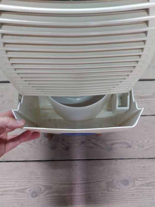 Осушувач повітря вологозбирач вологопоглинач Comfee 10л