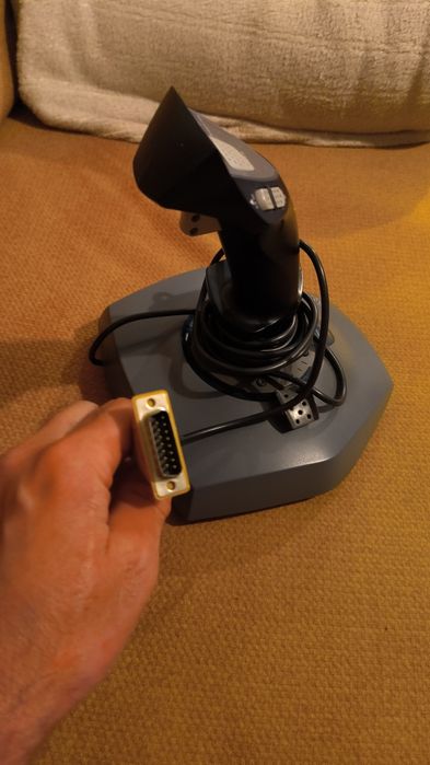 Jojstic dżojstik Logitech wingman attack