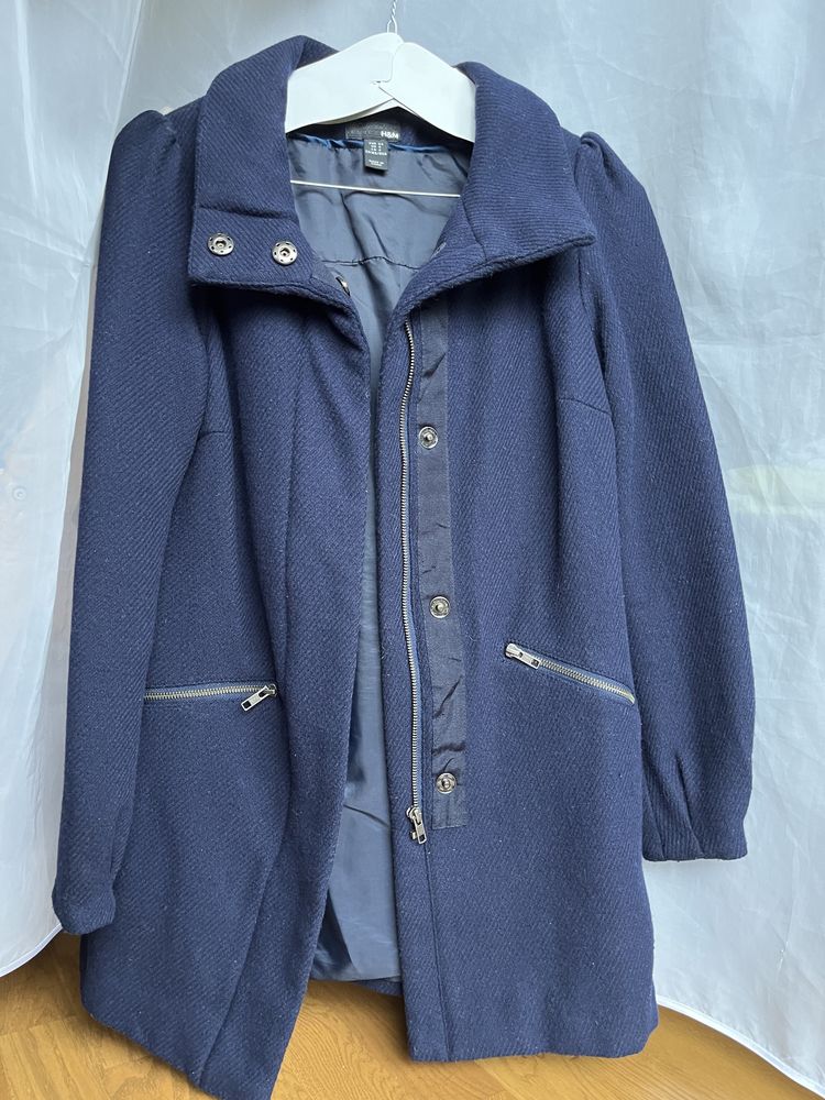 Granatowy płaszczyk wełniany 80% wełna H&M 34 xs, po pralni