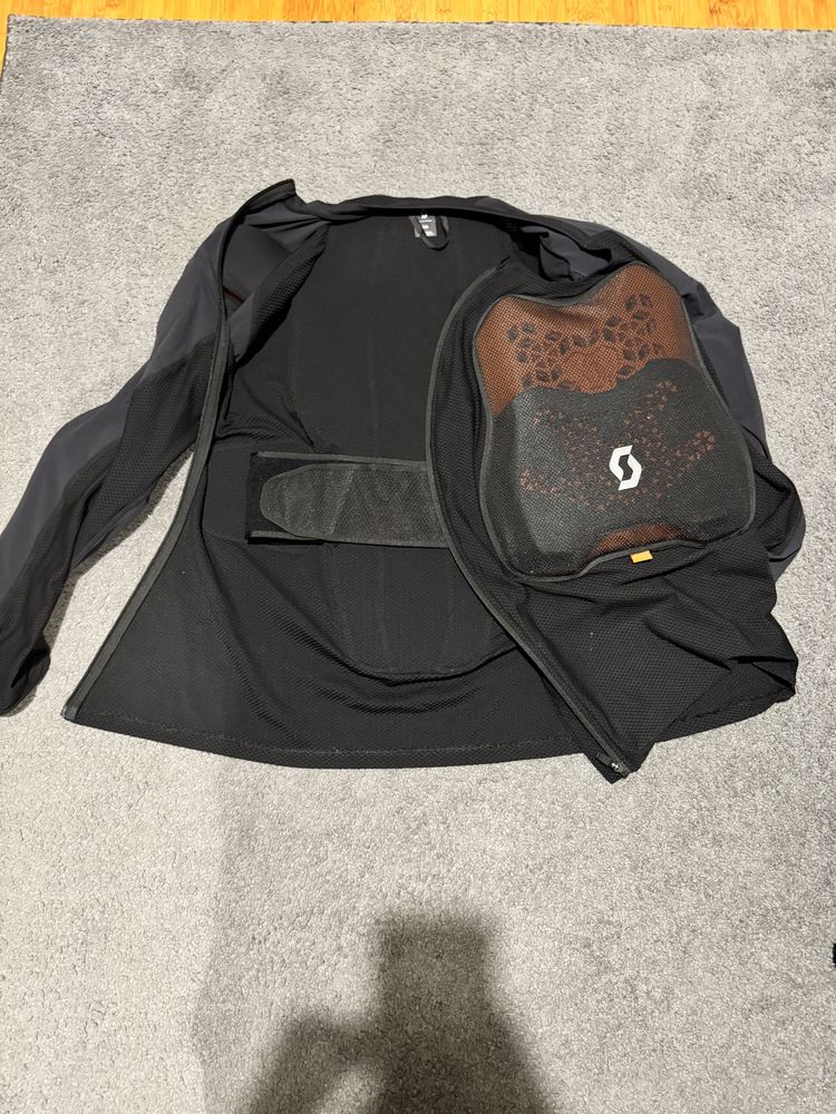 Zbroja ochronna scott D30 softcon hybrid pro,rozmiar XXL jak nowa.