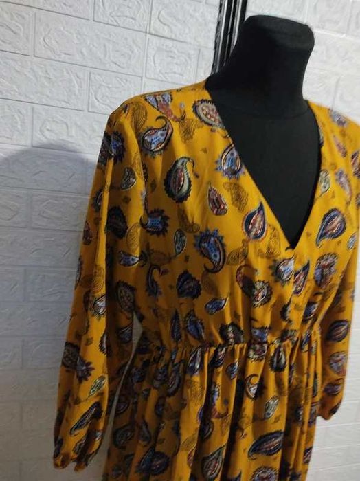 Sukienka rozmiar L cena 28 zł