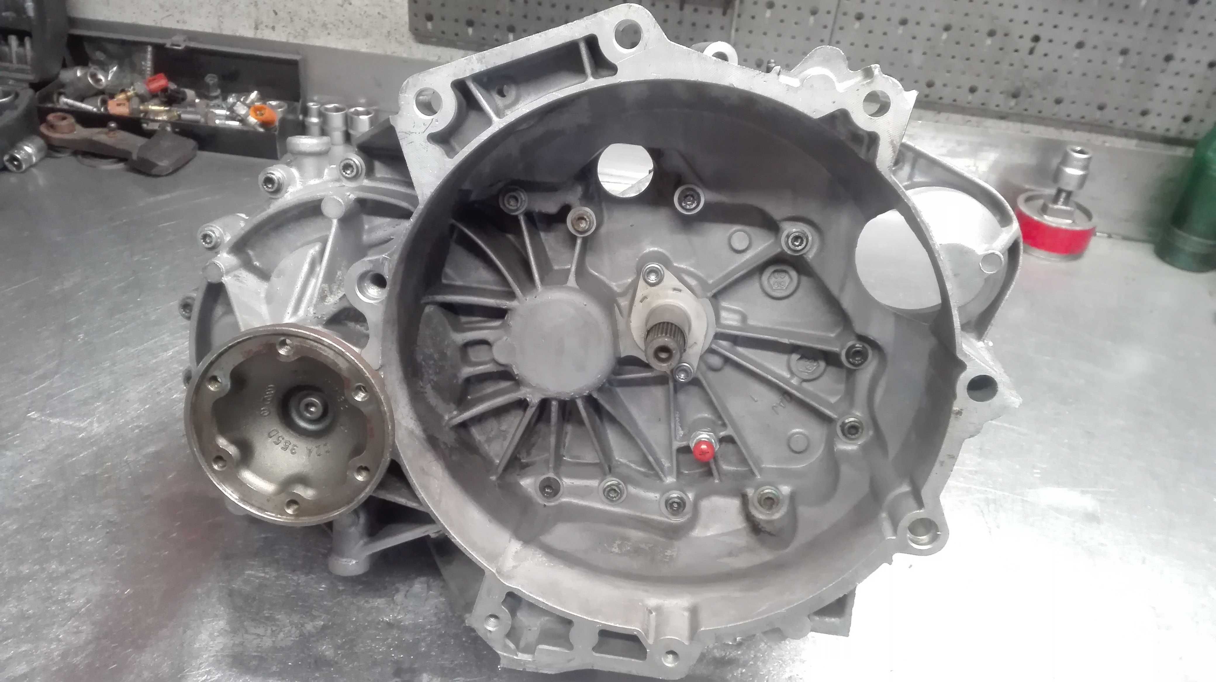 Skrzynia biegów VW Golf V VI Passat B6 Audi A3 Skoda Yeti 1.2 1.4 TSI