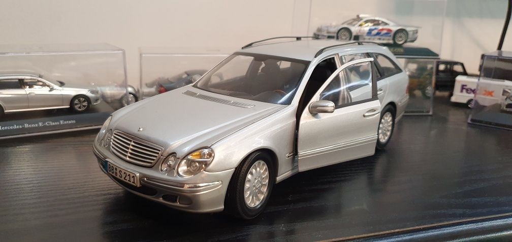 Mercedes Benz w211 Kyosho