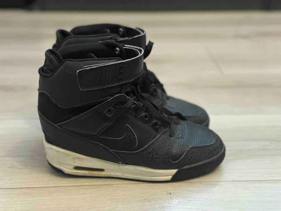 Buty damskie Nike Sky Hi