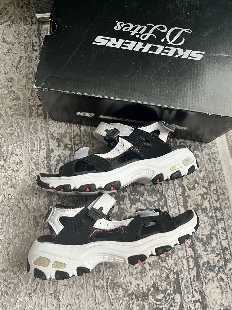 Босоніжки дитячі Skechers, 35 розмір