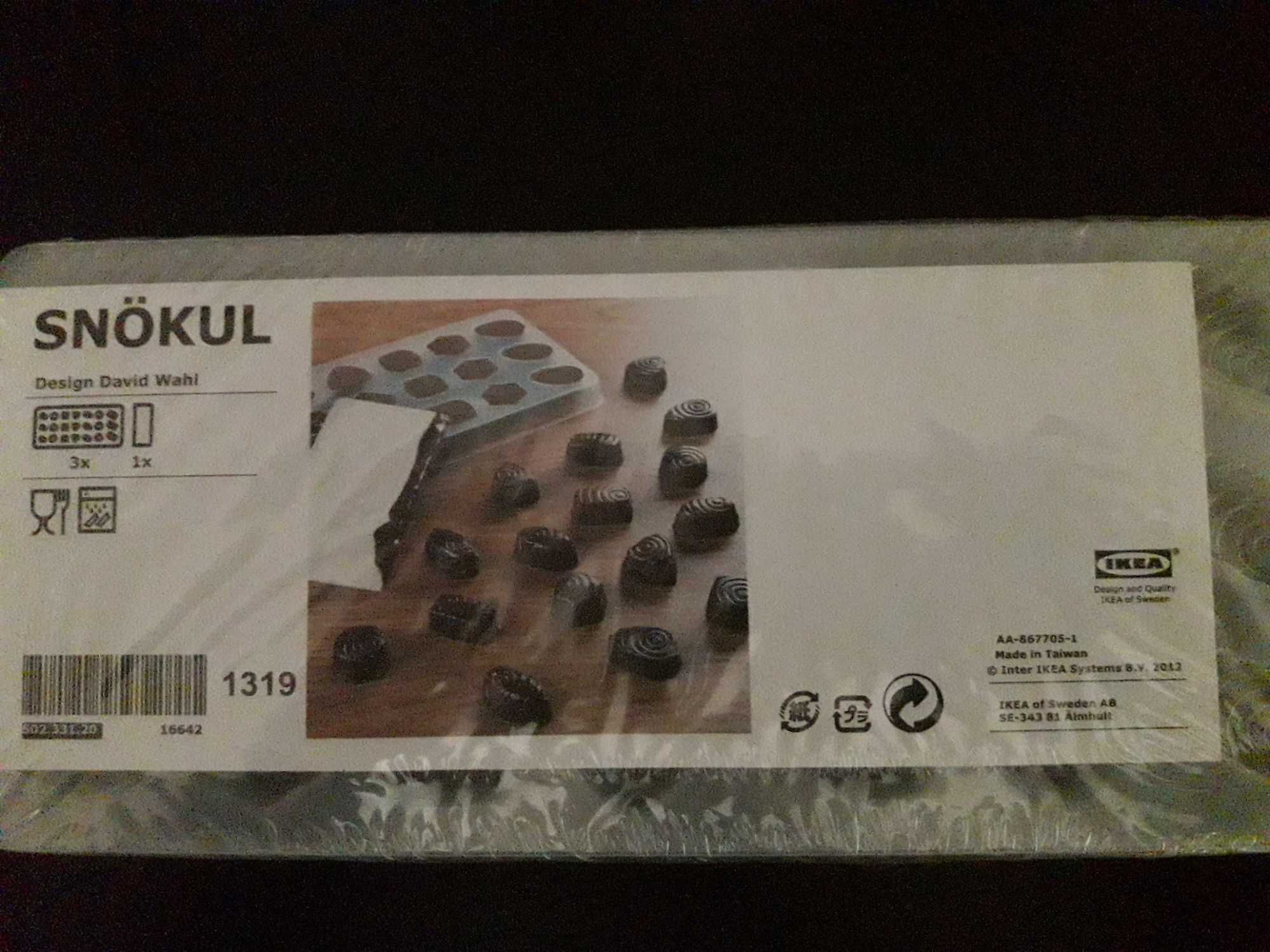 Forma para chocolates "Snökul" IKEA