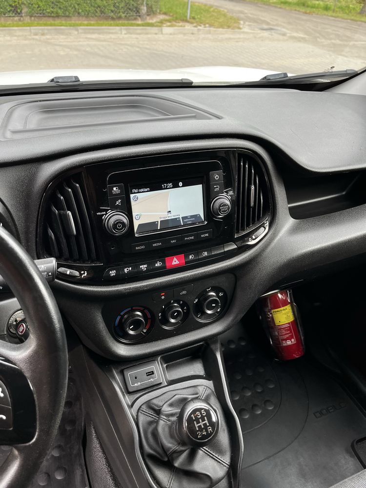 Fiat Doblo 1.3 MultiJet-3 osoby
