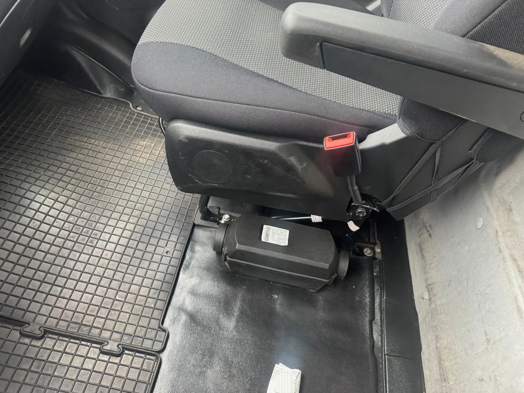 Iveco DAILY  IVECO DAILY 35s18 hi-matic Nawigacja cena brutto