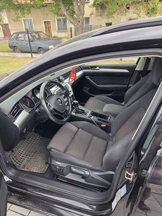 VW Passat B8 2016r