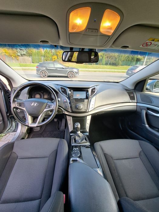 Hyundai i40 1,7CRDI Premium NISKI PRZEBIEG!!!