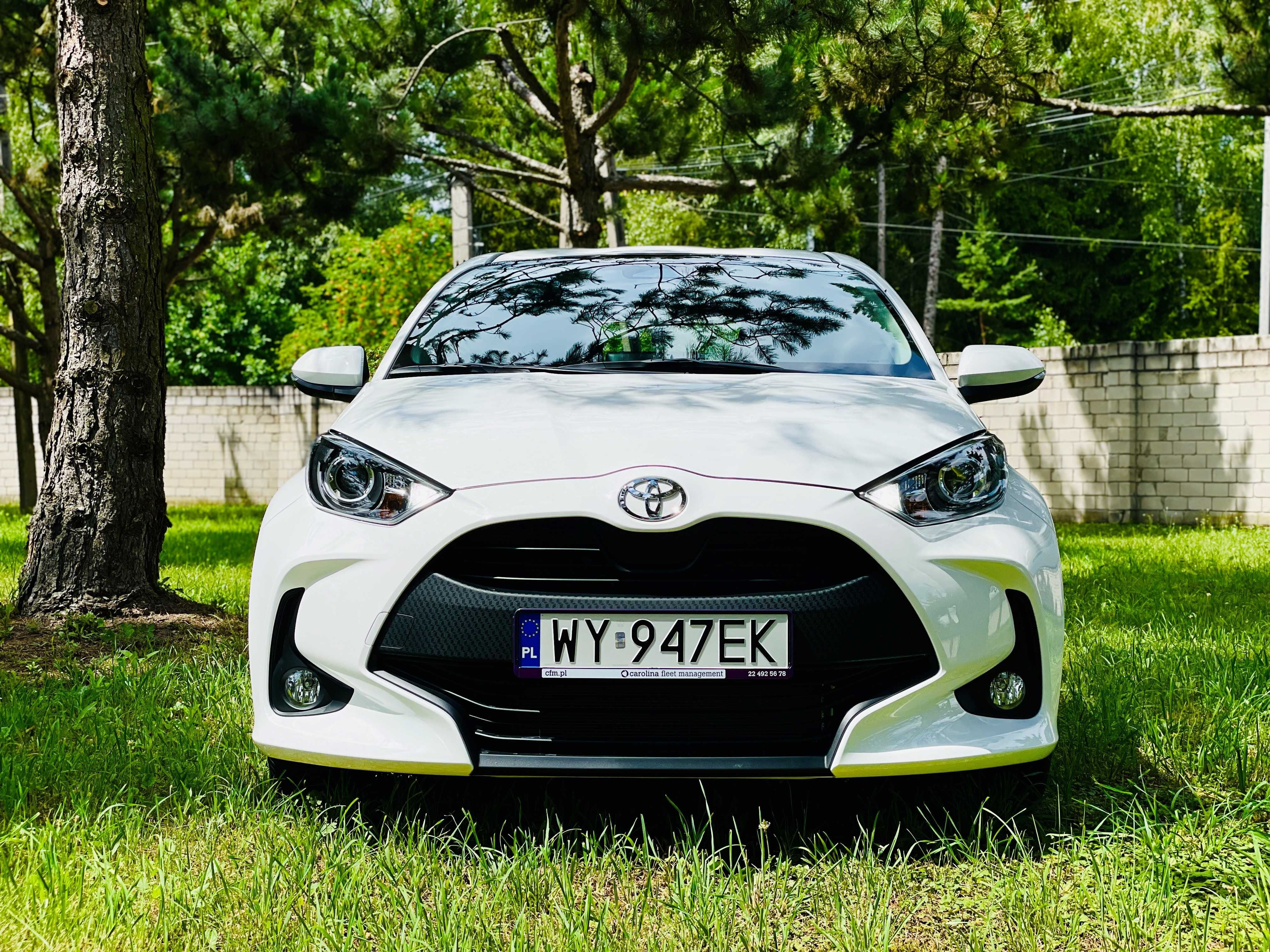 Wynajem samochodu - Toyota Yaris, Cross, C-HR, Camry, Rav4, BEZ KAUCJI