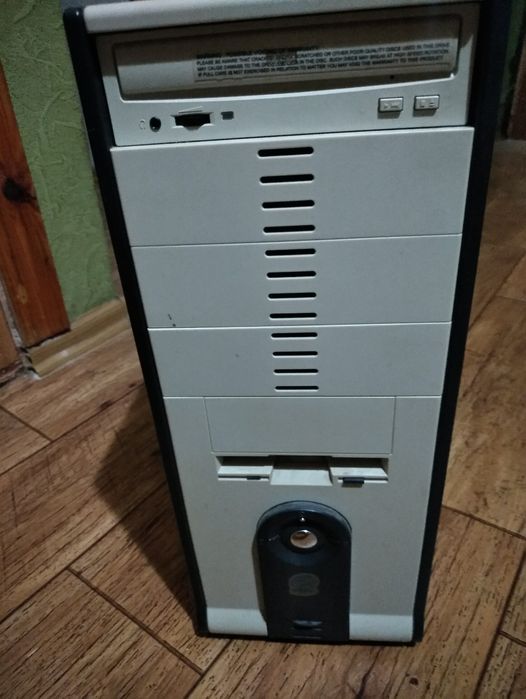 Продам компьютер.