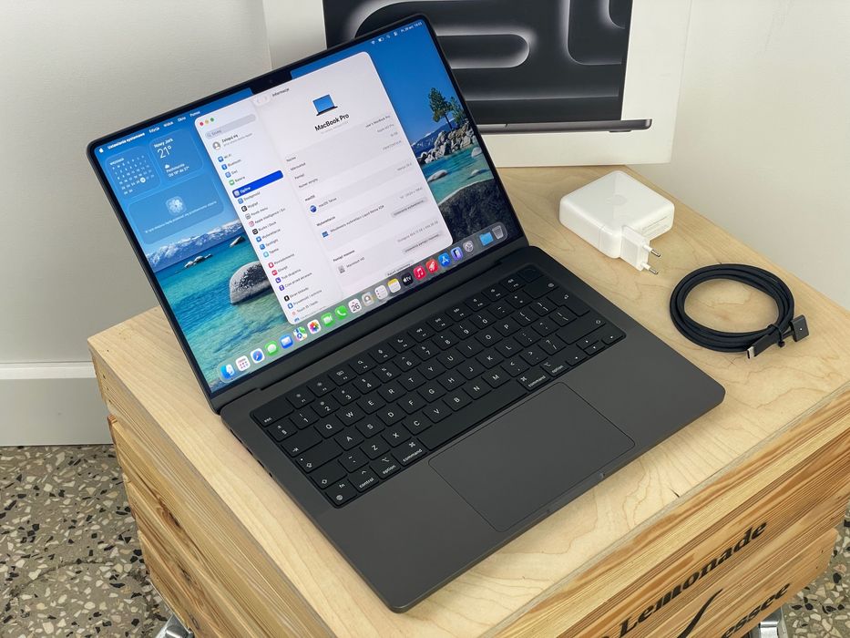 2023 MacBook Pro A2992 14" M3 PRO 18GB 512GB