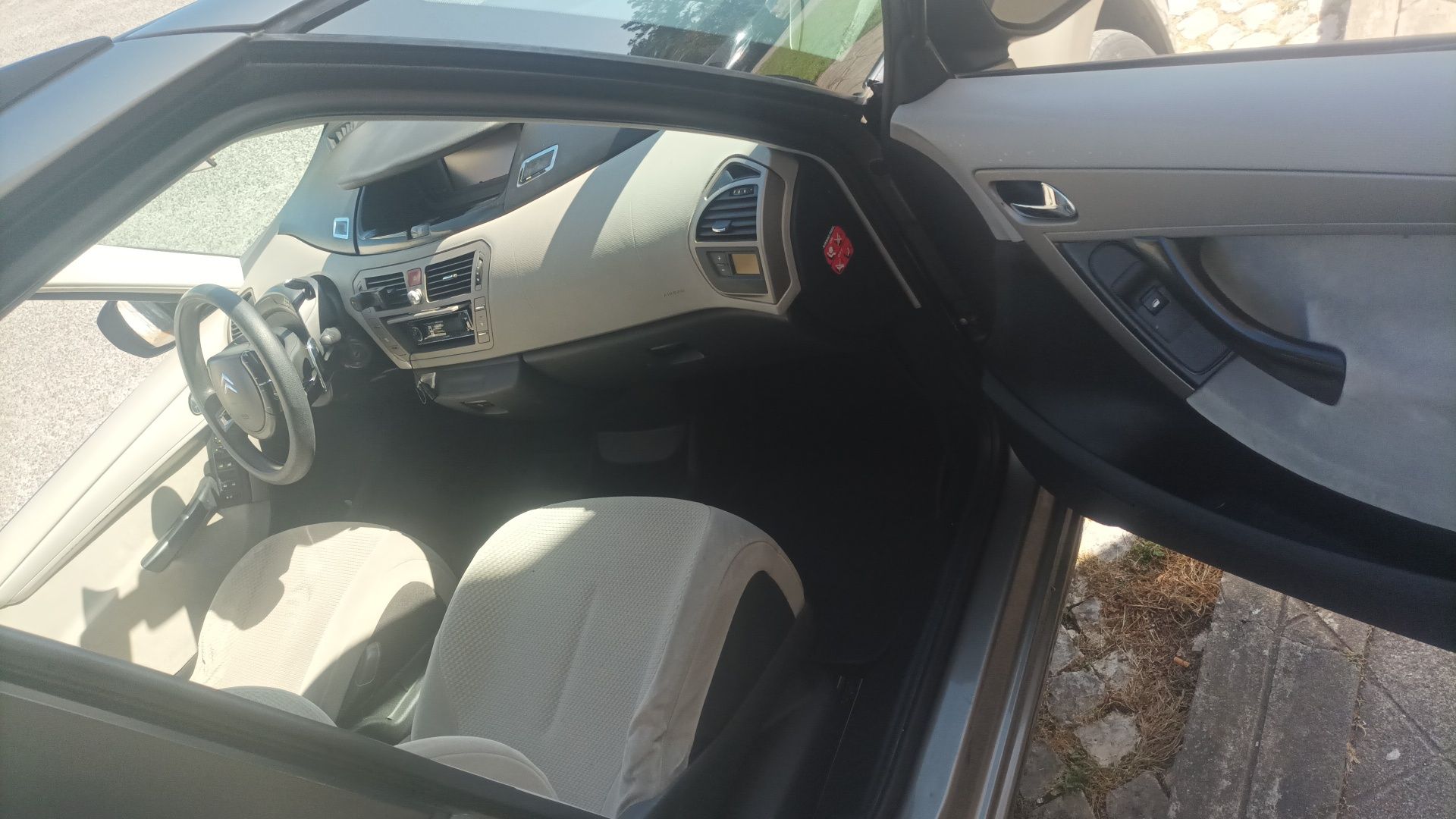 Vendo ou Troco C4 Grand Picasso Automático