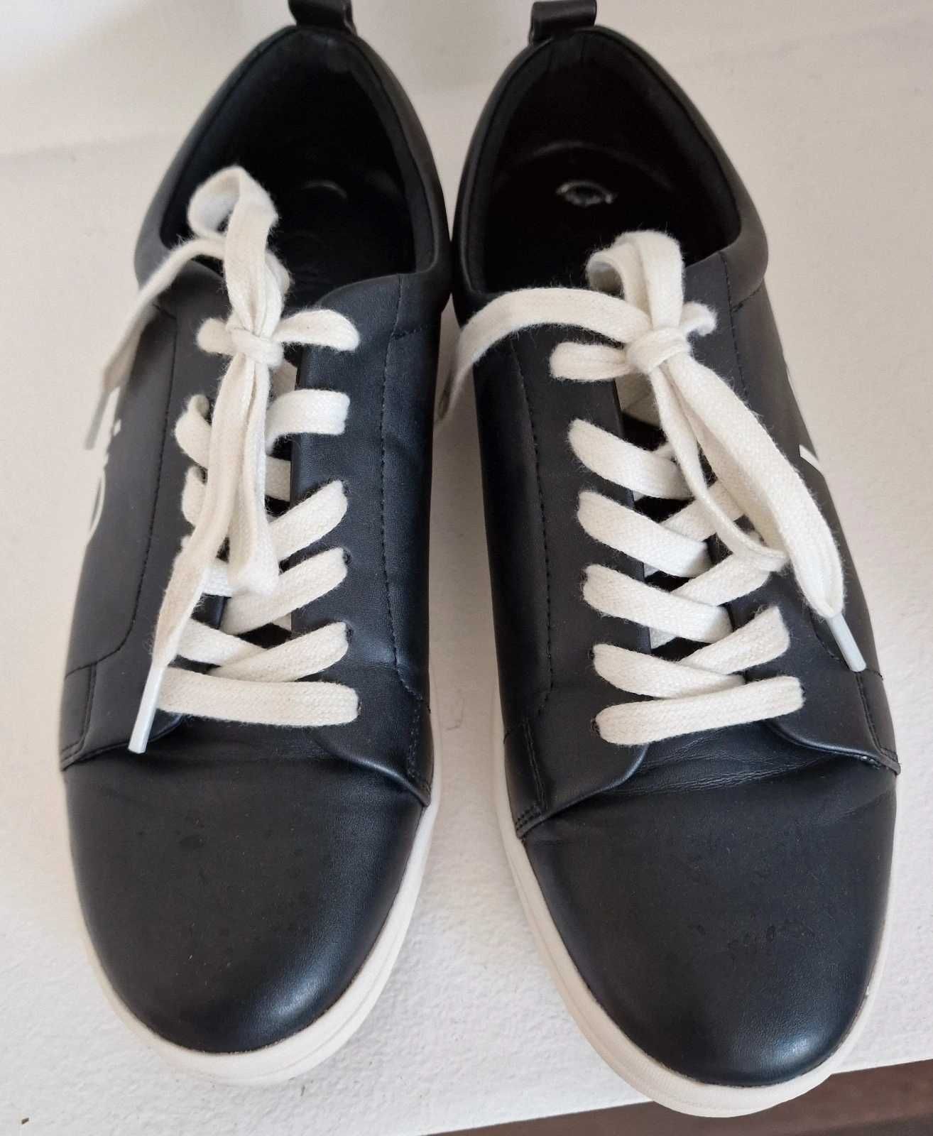 Calvin Klein rozm 39 czarne trampki