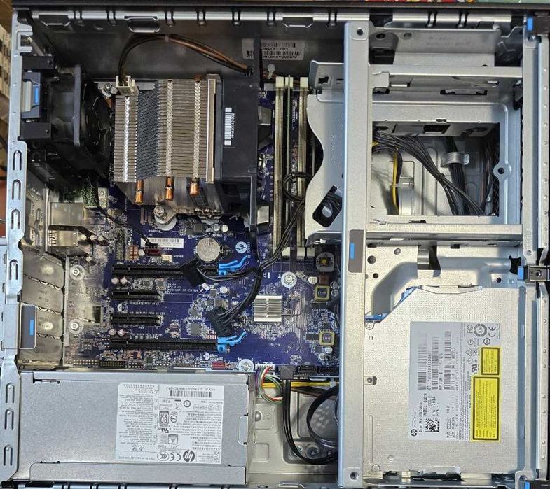 HP Z2 SFF G4 workstation  INTEL XEON E-2244G 256GB/16GB RAM