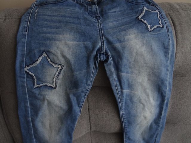 Spodnie dżinsowe w rozm 140