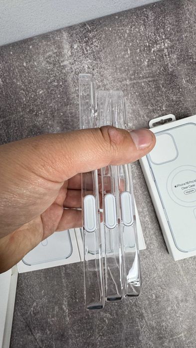 Чохол Clear Case MagSafe з кнопкою + Animation iPhone 16 16 Pro Max