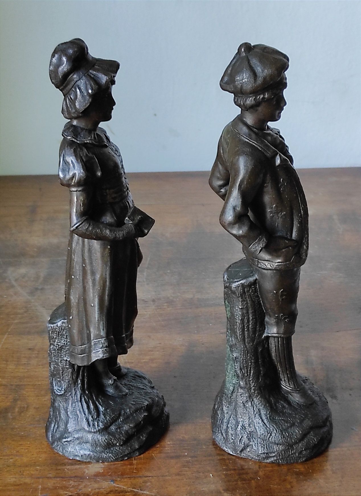 Rzeźba para dziewczyna i chłopak  belle époque 36 cm