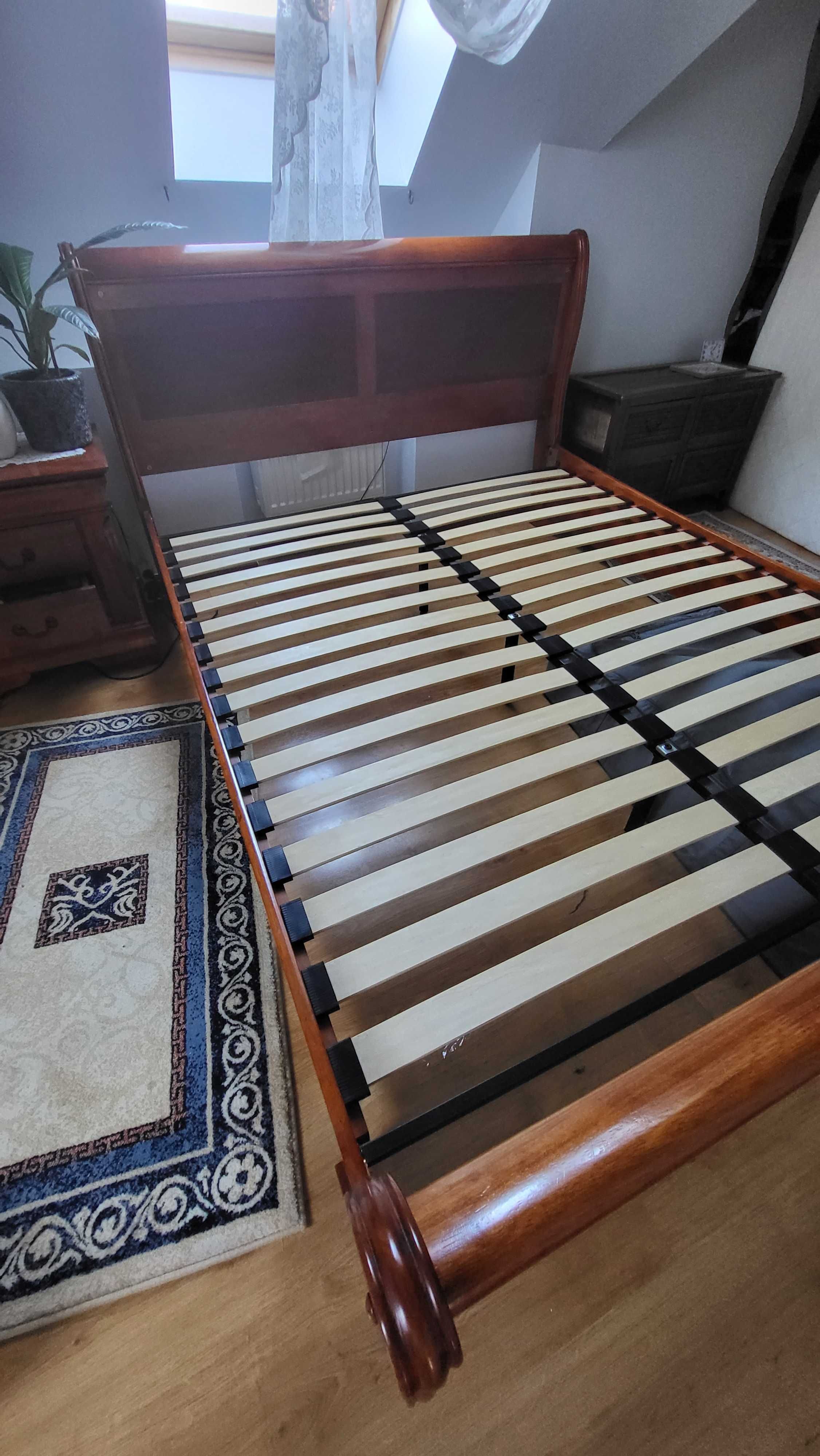 Jak nowe, piękne, drewniane łóżko małżeńskie