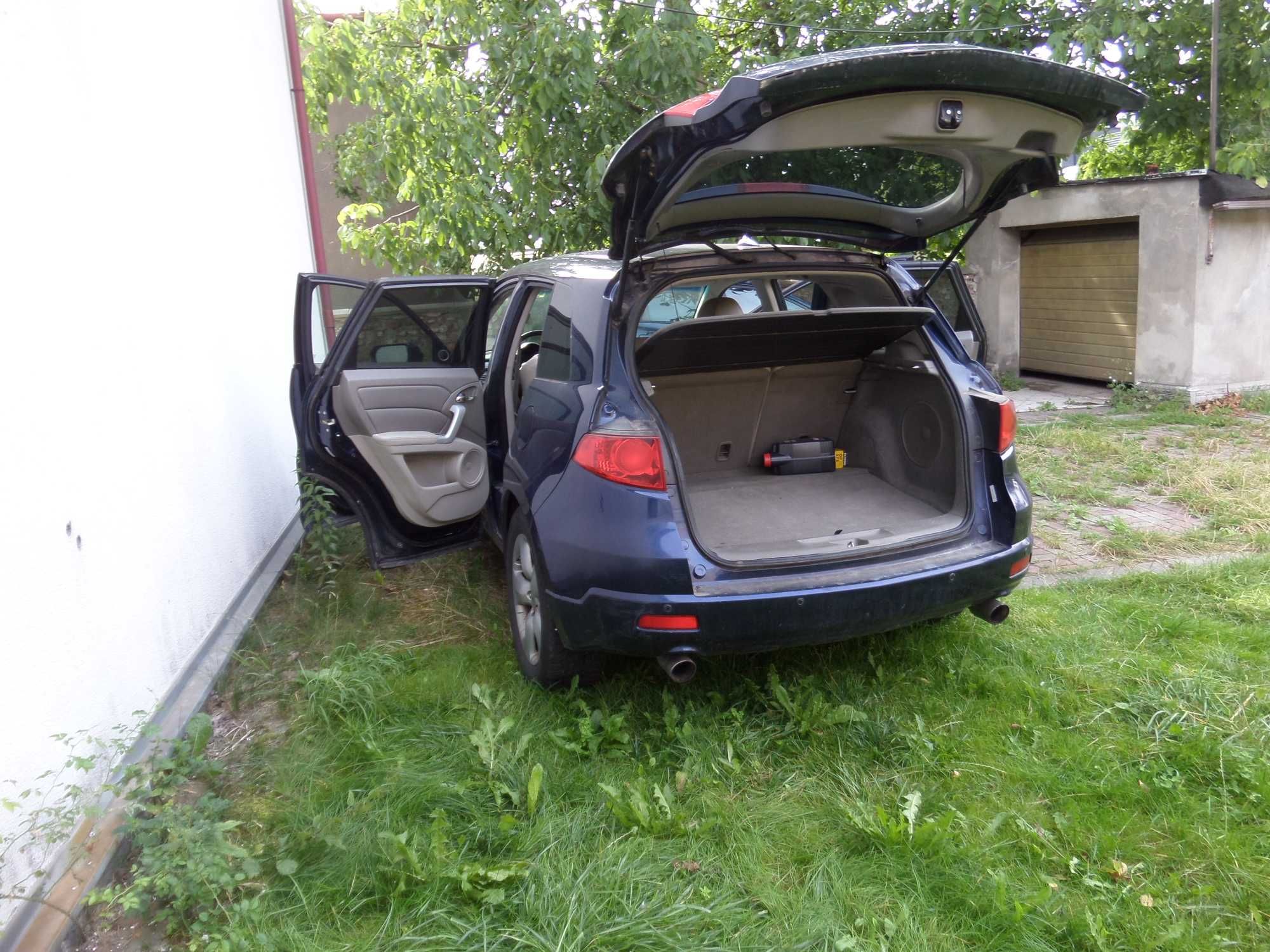 Samochód osobowy terenowy Acura - Honda, mało eksploatowany w terenie,