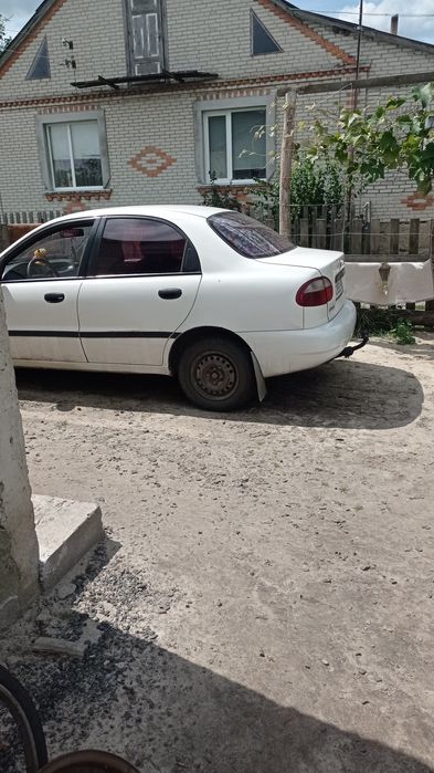 Продам автомобіль Део Ланос