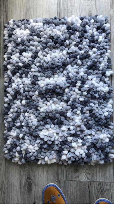 Dywanik łazienkowy puffy handmade