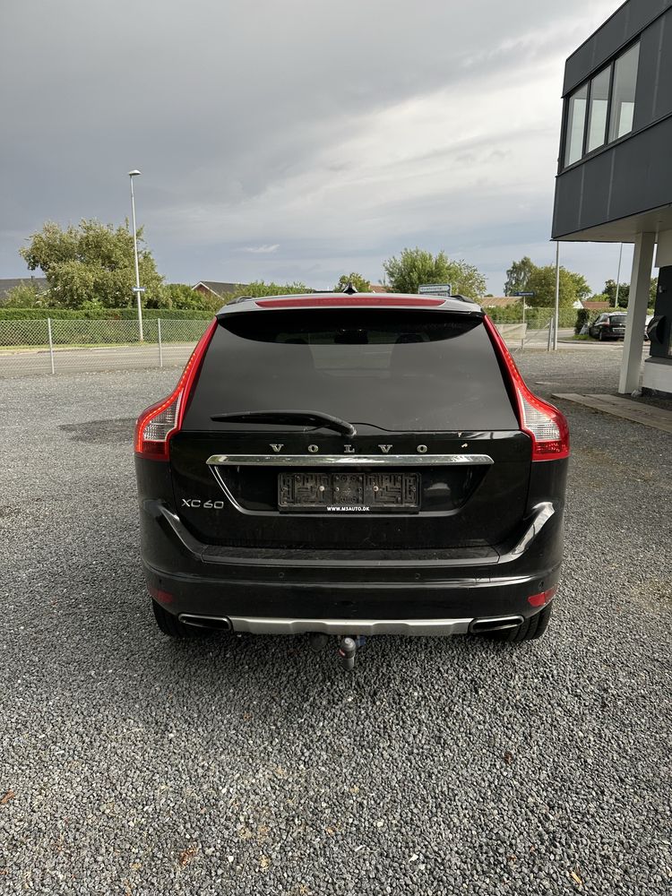 VOLVO XC 60 automat