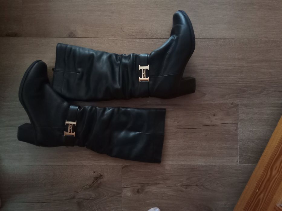 Зимові нові шкіряні сапоги 37р