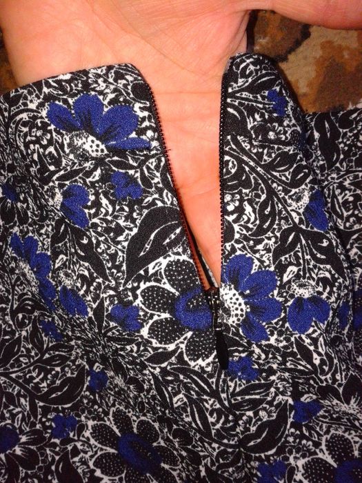 НОВА Спідниця NEXT літо осінь фірмова юбка