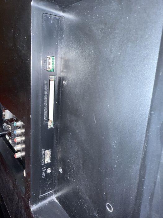 Телевізор LG42 LM34000