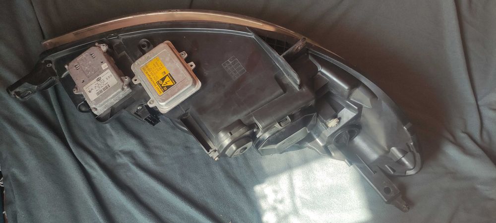 Peugeot 407 Coupe reflektory lampy