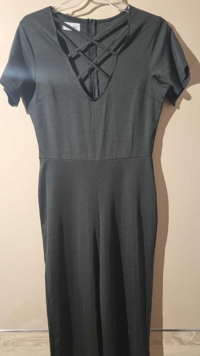 Czarny kombinezon.Rozm M