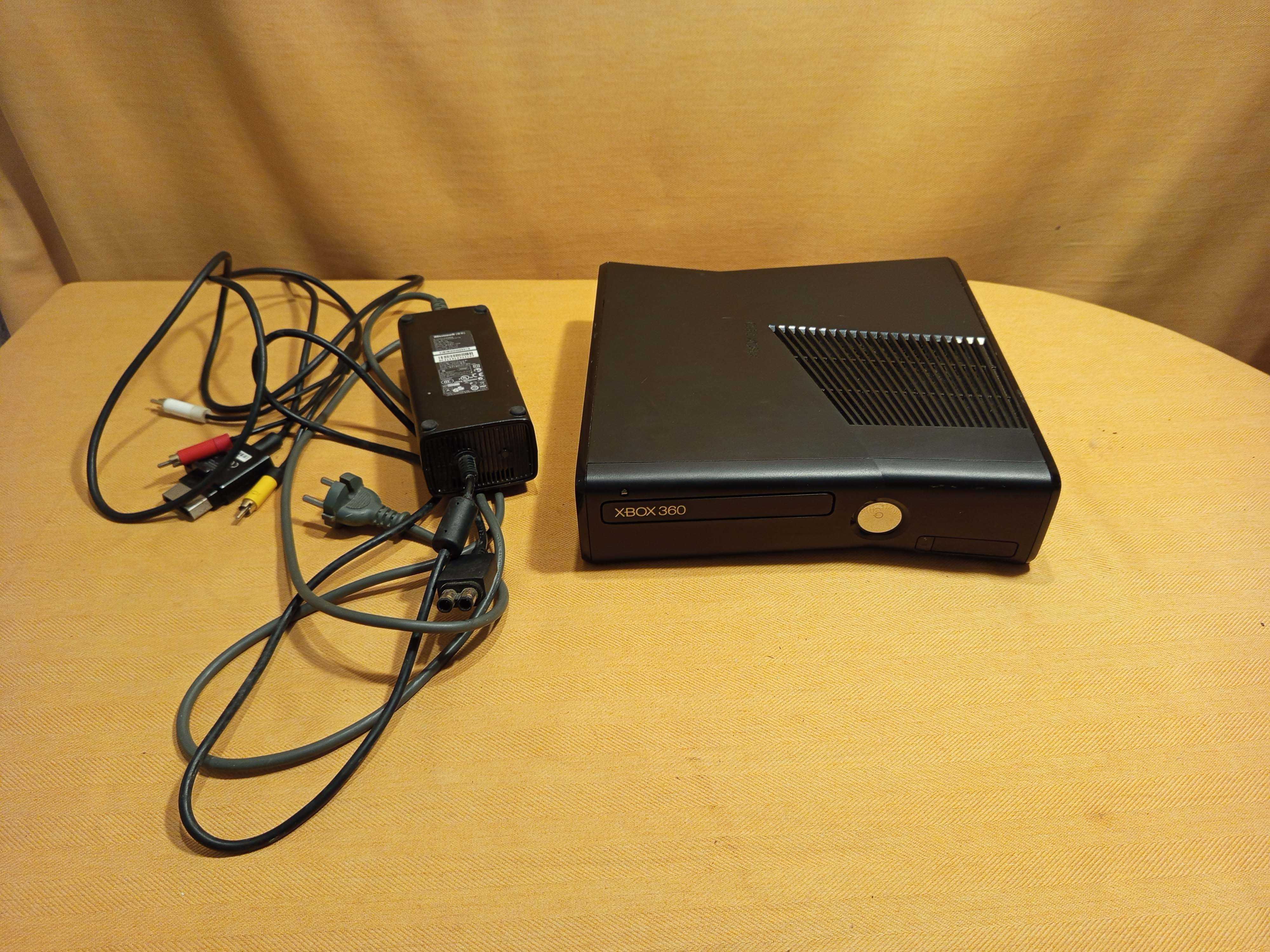 XBOX 360 com Kinect e 8 jogos